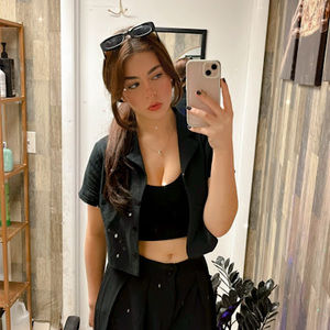 Meet your Posher, Valentina